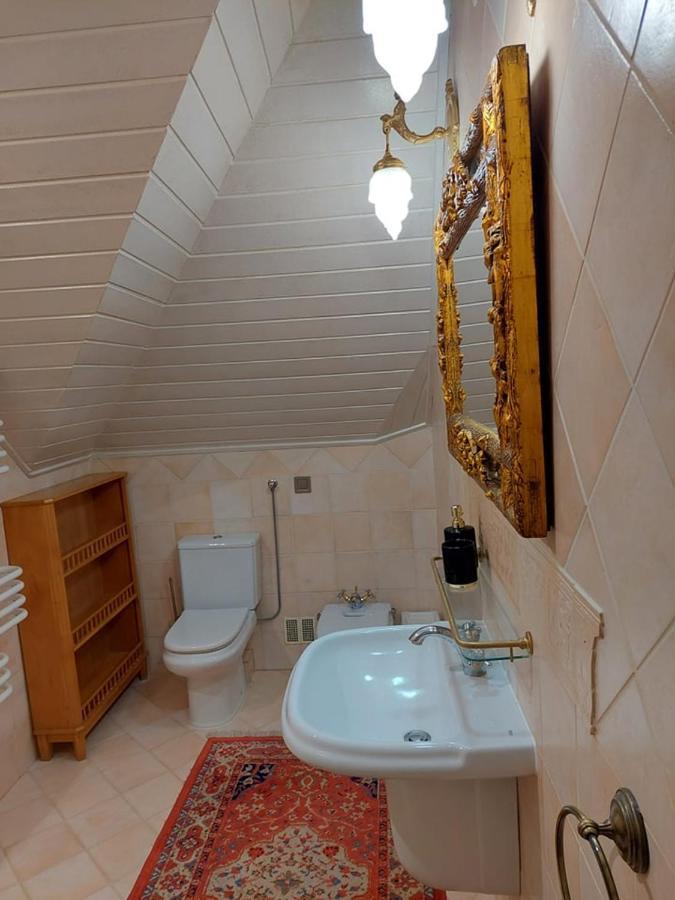 Gombos Apartman Apartment Hajduszoboszlo Bagian luar foto